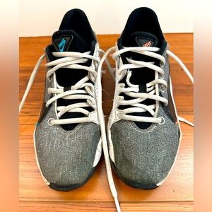 Nike Zoom Freak 2 Big Kids Basketball shoes